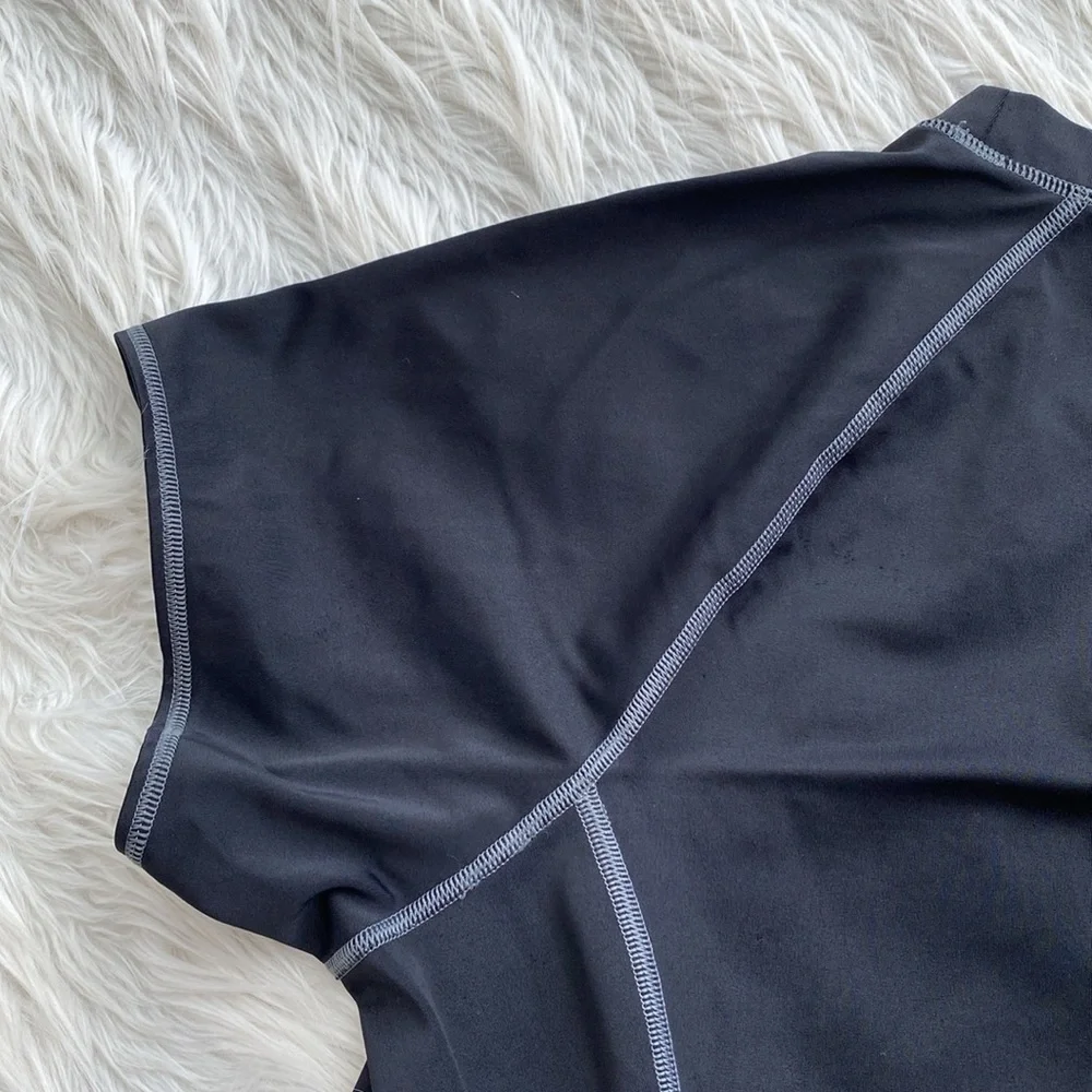 Lands’ End | Black Short Sleeve Rashguard